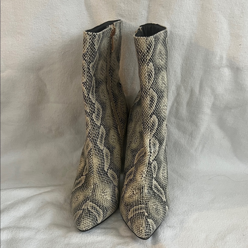Cape Robbin Black and Cream Snakeskin Ankle Boots